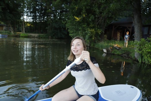 Ukončení sezóny při pádlování na LA loděnici