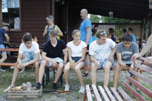 Ukončení sezóny při pádlování na LA loděnici