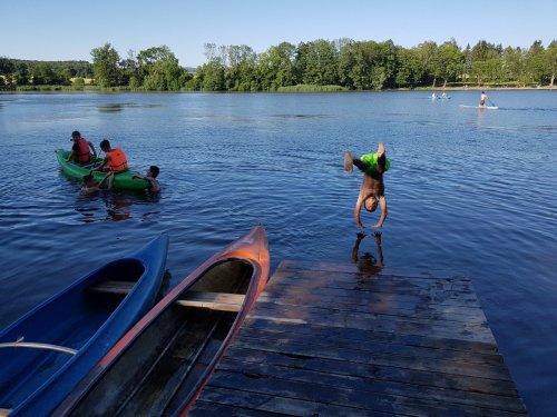 Ukončení sezóny při pádlování na LA loděnici