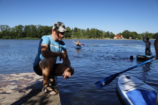 Ukončení sezóny při pádlování na LA loděnici