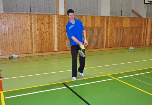 Předvánoční turnaj v Hradci a čertovský badminton v LA