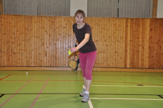 Předvánoční turnaj v Hradci a čertovský badminton v LA