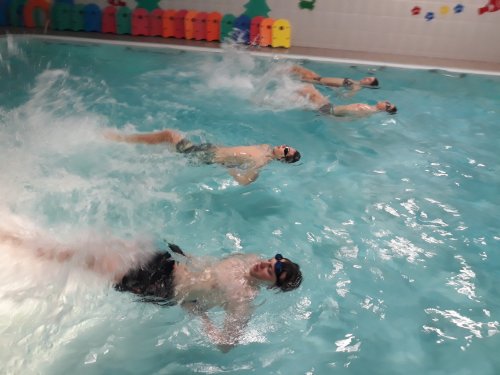 Převratné tréninkové metody - bez raket a v bazénu