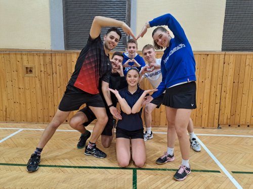 Štědroranní badmintonování 