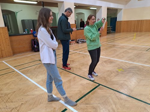 Štědroranní badmintonování 