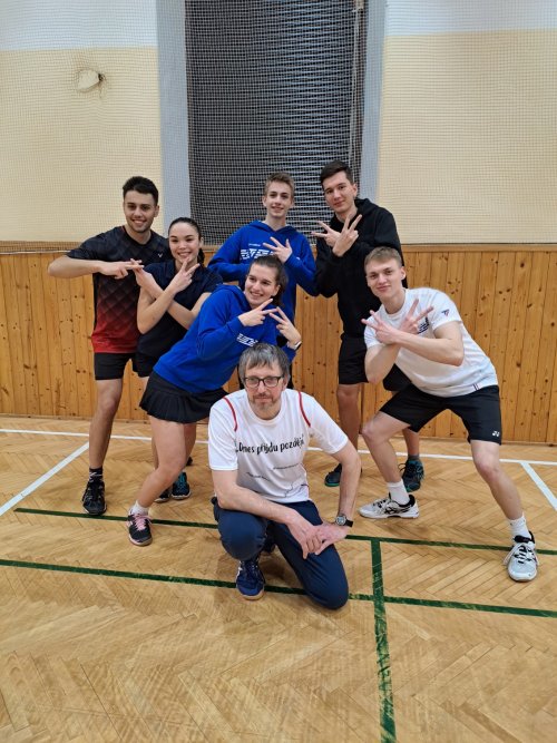 Štědroranní badmintonování 