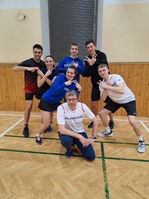 Štědroranní badmintonování 