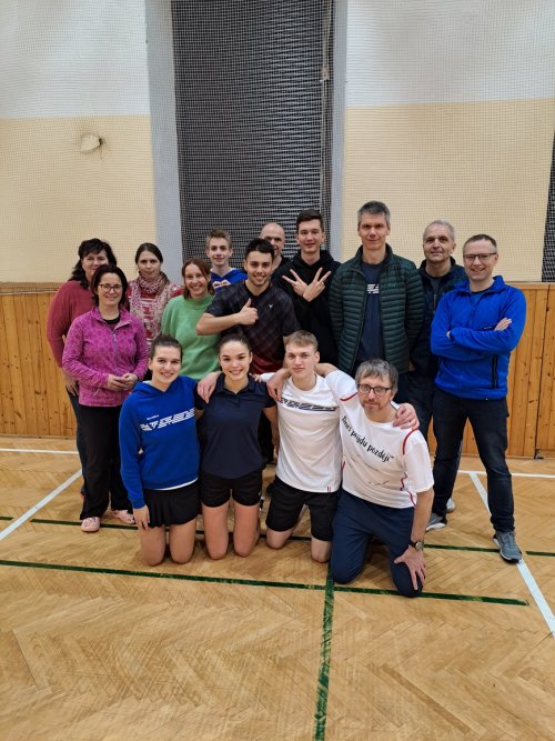 Štědroranní badmintonování 